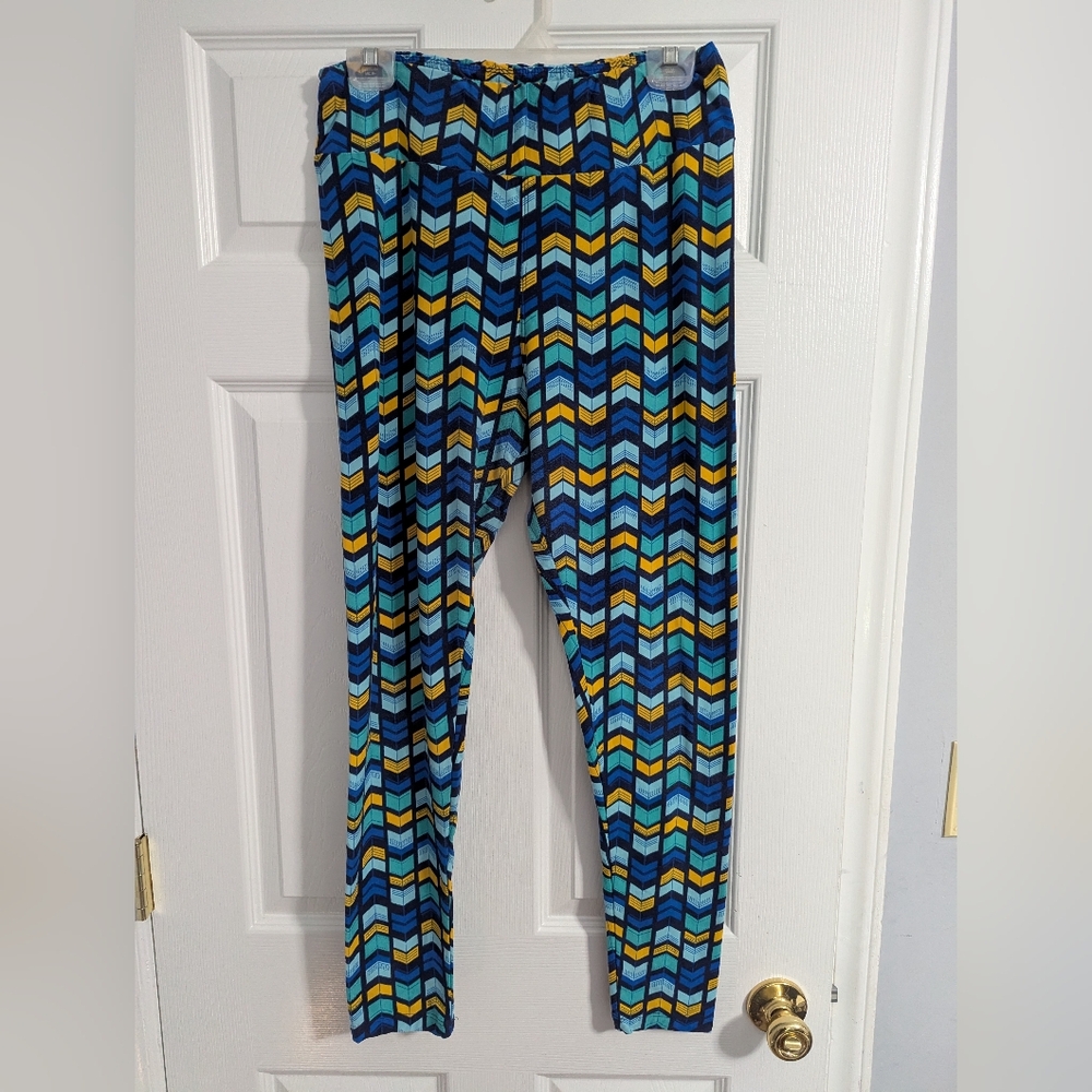 LuLaRoe Leggings with Blue and Yellow Chevron